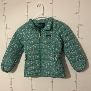 Patagonia light weight puffer jacket size small light blue floral